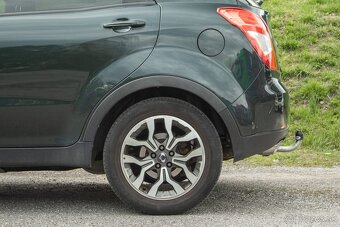 SsangYong Korando 2.2 e-XDi Diesel 4x4 Automat - 13