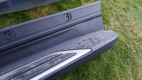 Toyota Highlander 4 IV 2020 - plastovy podbeh prah stupacka - 13