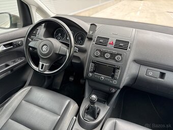 Volkswagen Touran 1.6TDI Highline Panorama 7-miestne - 13