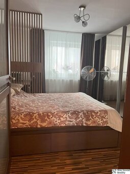 Na predaj 2i byt s parkovaním a terasou v centre Senca – Šaf - 13