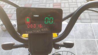 NEJAZDENÝ KVALITNÝ MOPED - bez VP - 13