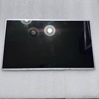 Predám obrazovku do notebooku 15,6" LED display 40pin B..// - 13