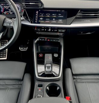 AUDI S3 2.0 TFSI QUATTRO 228 kW 2024 USA - 13