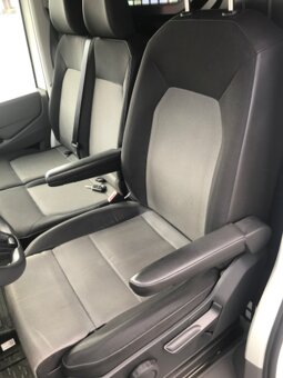 VW Crafter- pojazdna dielňa - 13