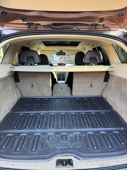 VOLVO xc60 2.4 AWD 151kW - 13