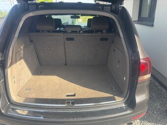 Volkswagen Touareg - 13