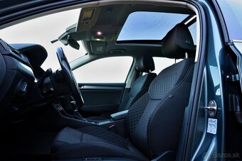 Superb Combi 2.0 TDI SCR Style DSG - 13