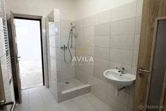 PREDAJ: 60€/m2 priemyselné pozemky s IS - 13