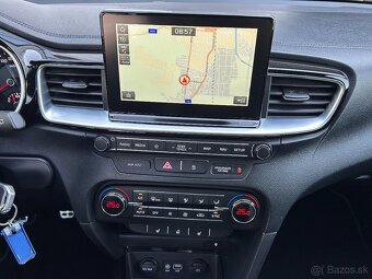Kia CEED CD 1,4 T-GDi 103kW M6 GT-LINE - 13