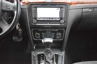 Škoda Superb 2,0 TDi 125 kW, Elegance,DSG,NAVI,XEN, - 13
