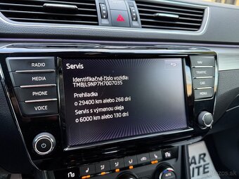 Superb Style Plus 1.8TSI DSG - 13