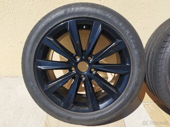 VW 5x112 R17 - Salamanca Black - 13