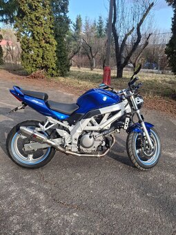 Suzuki SV 650 N - 13