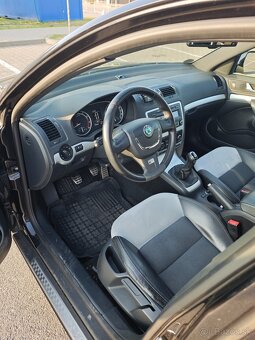 Škoda Octavia II RS 2.0 TSI - 13