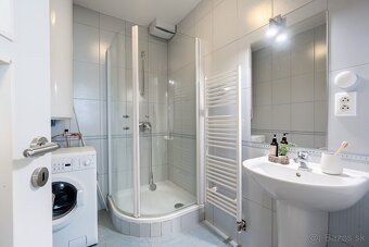 4-izbový byt s krbom a parkovaním–Bratislava, Nivy - 13