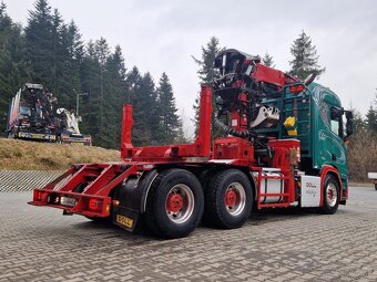 Lesovoz LESOVÚZ Scania V8 R580 do drewna drzewa lasu stos - 13