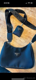 Prada Re-Edition 2005 kabelka - 13