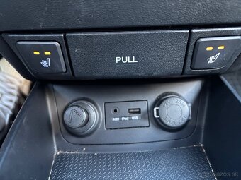 Predám Hyundai i30 - 13