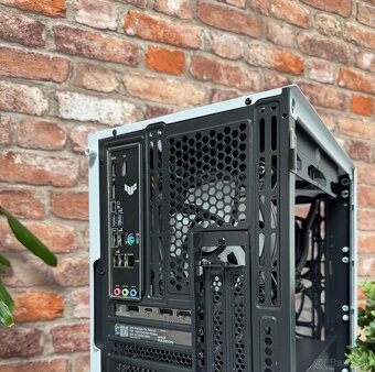 Ryzen 9 9900X\32GB\RX 7900XT\SSD\1000W Zdroj - 13