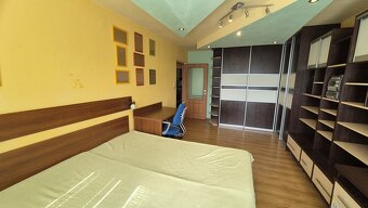 Veľkometrážny 3-izbový byt na prenájom, Priekopa - 13