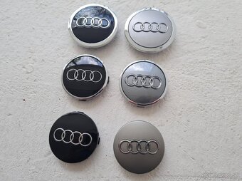 Stredové krytky - pukličky kolies AUDI - 13