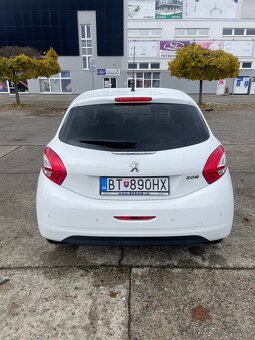 Peugeot 208 1.2 VTi - 13