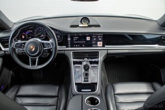 Porsche Panamera 4 E-Hybrid 4x4 A/T 343kw - 13