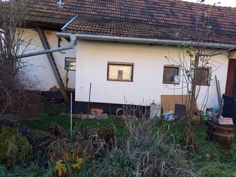 Na predaj dva rodinné domy so stodolou Bátovce,okr.LV - 13