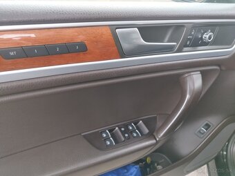 VW Touareg 3.0 tdi - 13