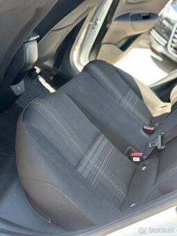 Hyundai i20 1.2i  62kW - 13