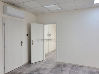 LUX Kancelárie oproti HORNBACHU - 13