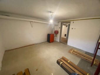 Dom v tichom prostedí pod horou Predaj-Výmena-Nájom - 13