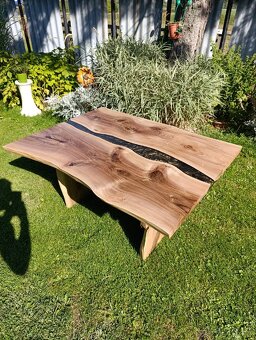 Konferenčný stolík s epoxidom - 13