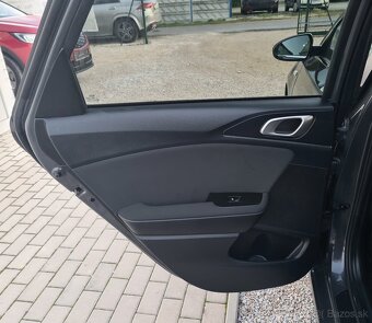 KIA CEED SW 1.5 T-GDi SILVER / MOŽNÝ ODPOČET DPH - 13