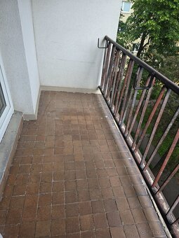 Ponúkam na prenájom 1. izbový byt s balkónom na sídlisku Záp - 13