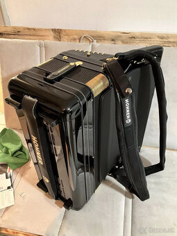 Akordeón, Hohner Morino + V 120 de Luxe, Cassotto, čierny - 13