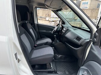Fiat Dobló Cargo 1.4 - 13