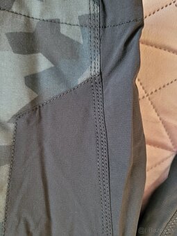 Outdoorove kraťasy Revolution L/XL - 13