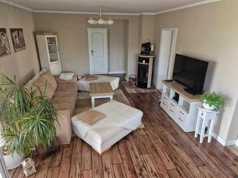 4-izbový bungalow - 100m2 + terasa 18 m2, pozemok 796 m2, Ko - 13