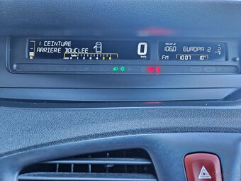 Renault Scénic 1.5 dCi Expression - 13