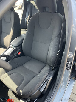Volvo V40 D2 2.0L 120k Kinetic - 13