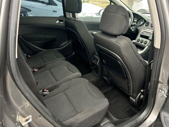 Peugeot 308sw 1.6i - 13
