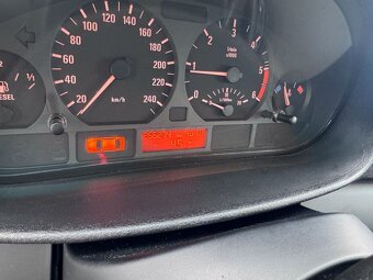 BMW 318d Touring 116ps r.v.2004 - 13