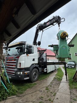 Autodoprava s hydraulickou rukou - dosah 13m 🏗️ - 13