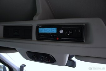 Ford Transit Bus 2.2L Duratorq 16v TC (114kw) MT6 18 miestny - 13