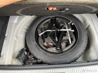 ŠKODA SUPERB 3 2.0tdi 140kw 4x4 kúpené na Slovensku - 13