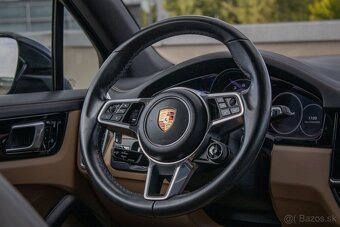 Porsche Cayenne E-Hybrid, plug-in hybrid - 13