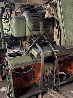 Hrotová bruska TOS BUA 31/1000 (8952) - 13