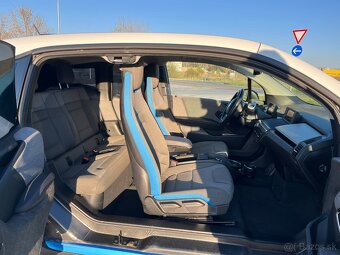 Elektrická BMW i3 - 13