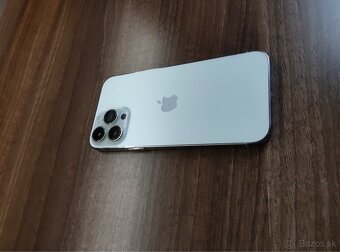 Predám IPhone 13 Pro Max 128 GB Silver - 13